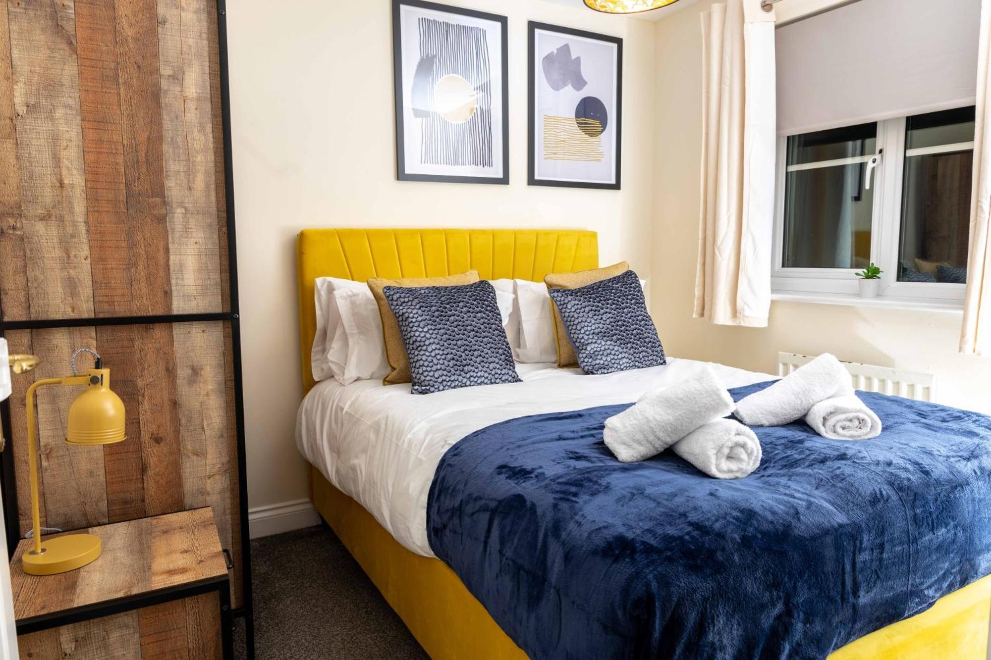 Livingston North Station Apartments ภายนอก รูปภาพ